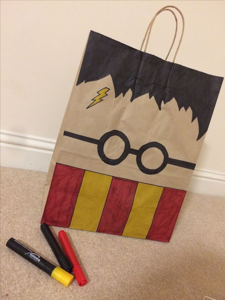 Harry Potter Birthday Gift Ideas
 DIY Harry Potter Gift bag