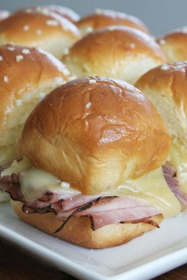 Hawaiian Bread Ham Sandwiches
 Mini Baked Ham Sandwiches Recipe