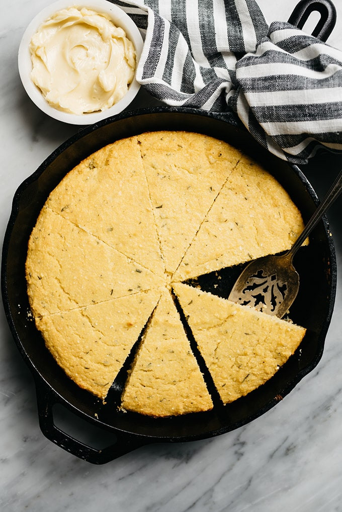 Healthy Corn Bread
 Healthy Cornbread with Rosemary and Honey Butter