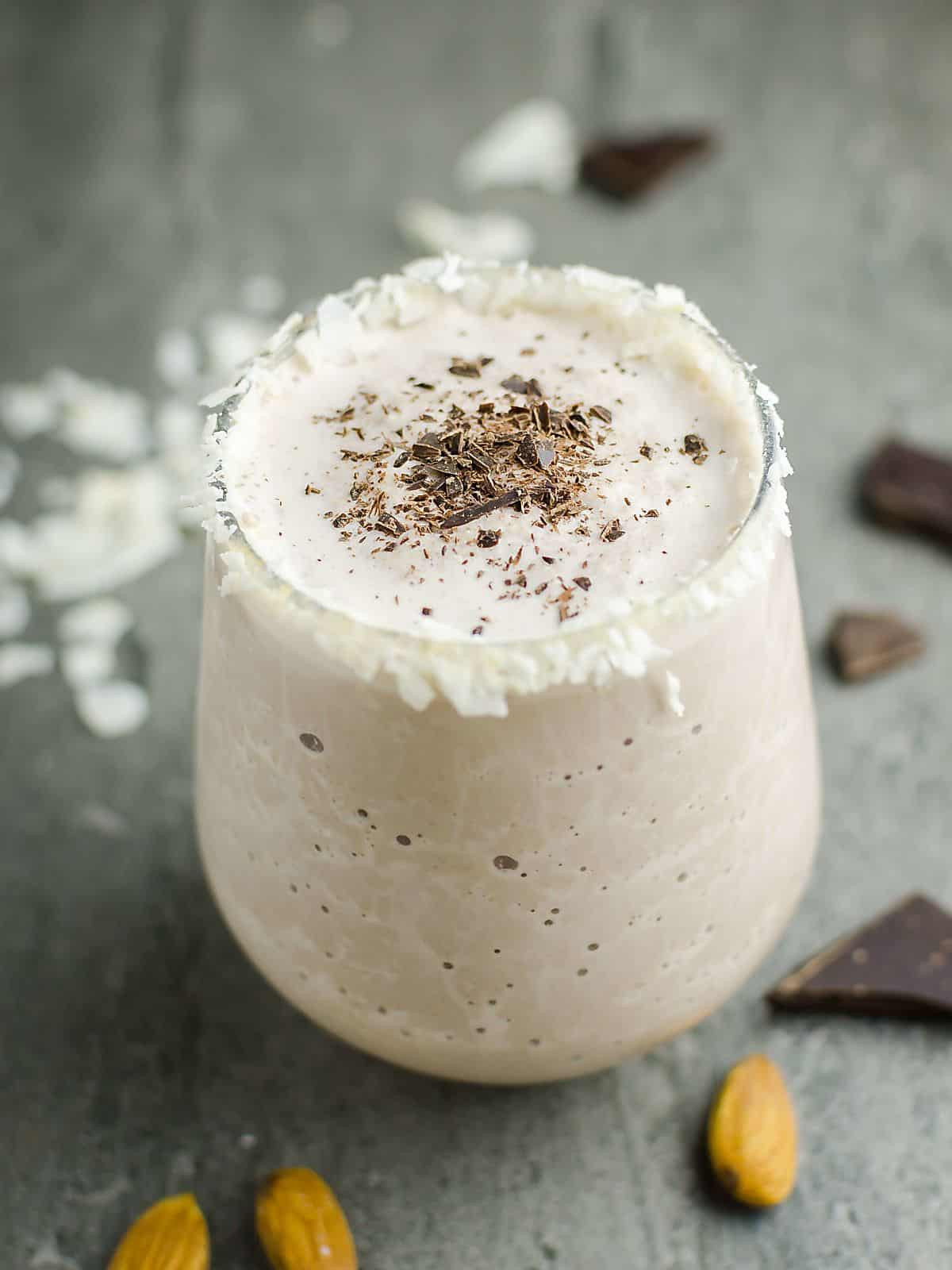 Healthy Smoothies With Almond Milk
 Healthy Almond Milk Smoothie Tastes like an Almond Joy