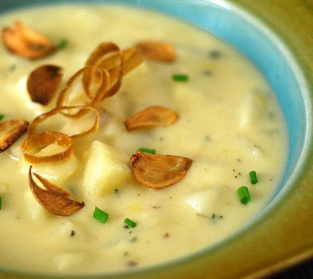 Hearty Potato Soup
 Hearty Garlic Potato Soup