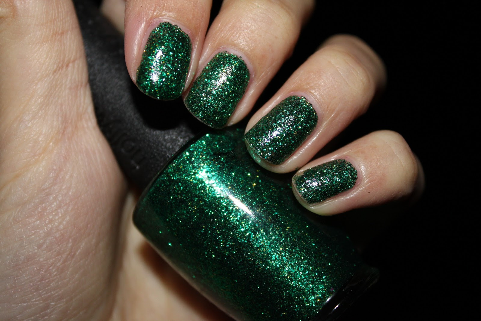 Holiday Nail Colors
 SARA NAIL Christmas Must Have Nail Polish Colors Nail