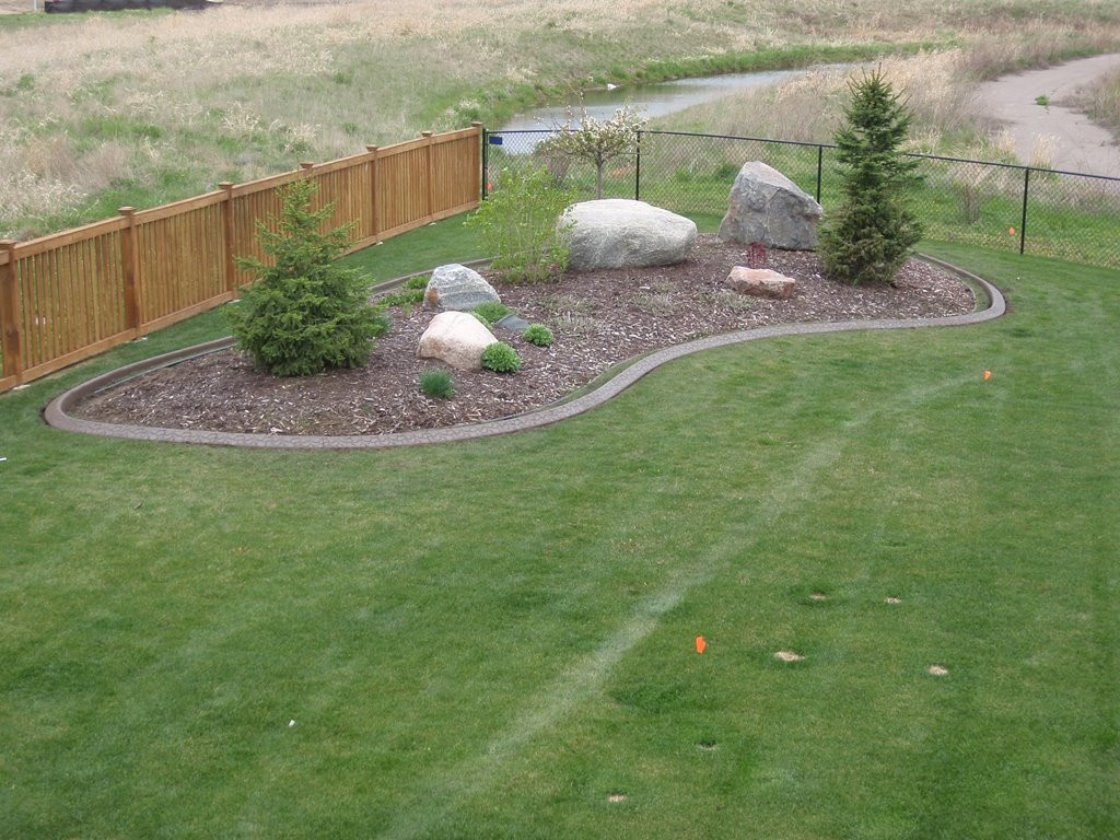 Home Depot Landscape Stone Edging
 Landscaping How To Install Home Depot Stone Edging For