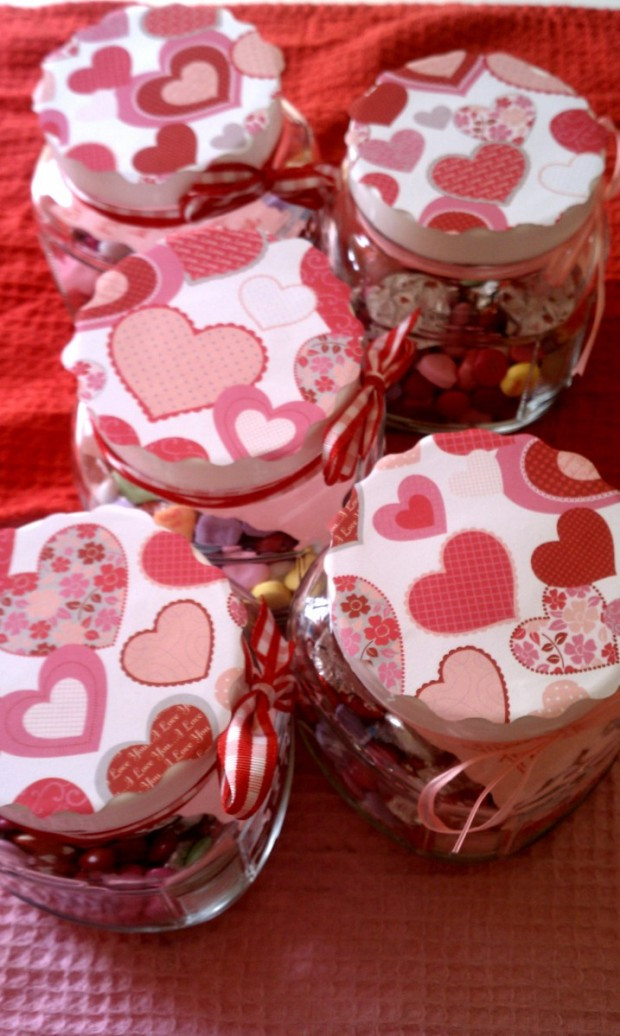 Home Made Gift Ideas For Valentines Day
 20 Cute and Easy DIY Valentine’s Day Gift Ideas that