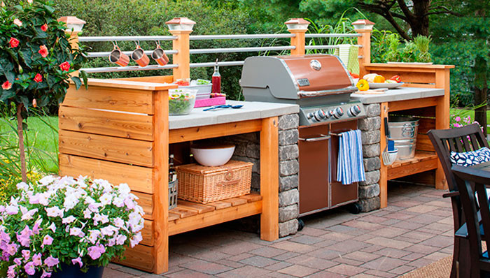 Homemade Outdoor Kitchen
 10 Outdoor Kitchen Plans Turn Your Backyard Into