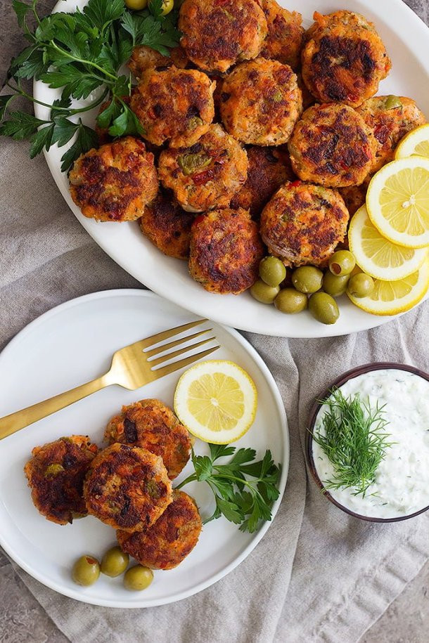 Homemade Salmon Patties
 Easy Salmon Patties Recipe • Unicorns in the Kitchen