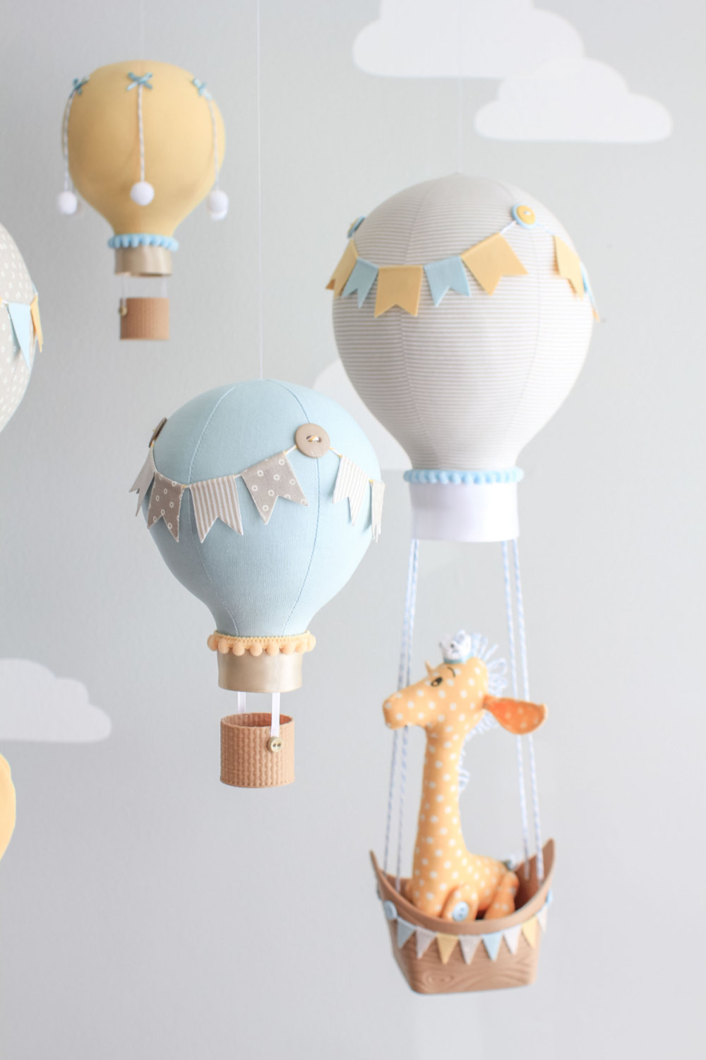 Hot Air Balloon Baby Decor
 Hot Air Balloon Baby Mobile Giraffe and Elephant Nursery