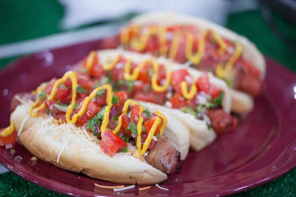 Hot Dogs Mexicanos
 Sonoran Hot Dog TODAY