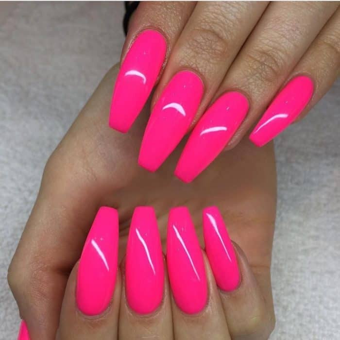 Hot Pink Nail Designs
 32 Cute Hot Pink Nail Designs to Try [2019