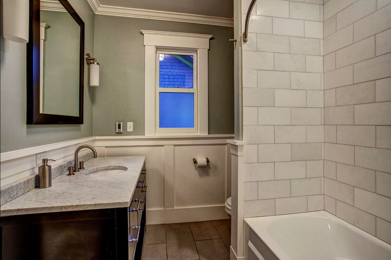 Houzz Bathroom Shower
 Delorme Designs SMALL BATHROOMS USE WHAT YOU VE GOT