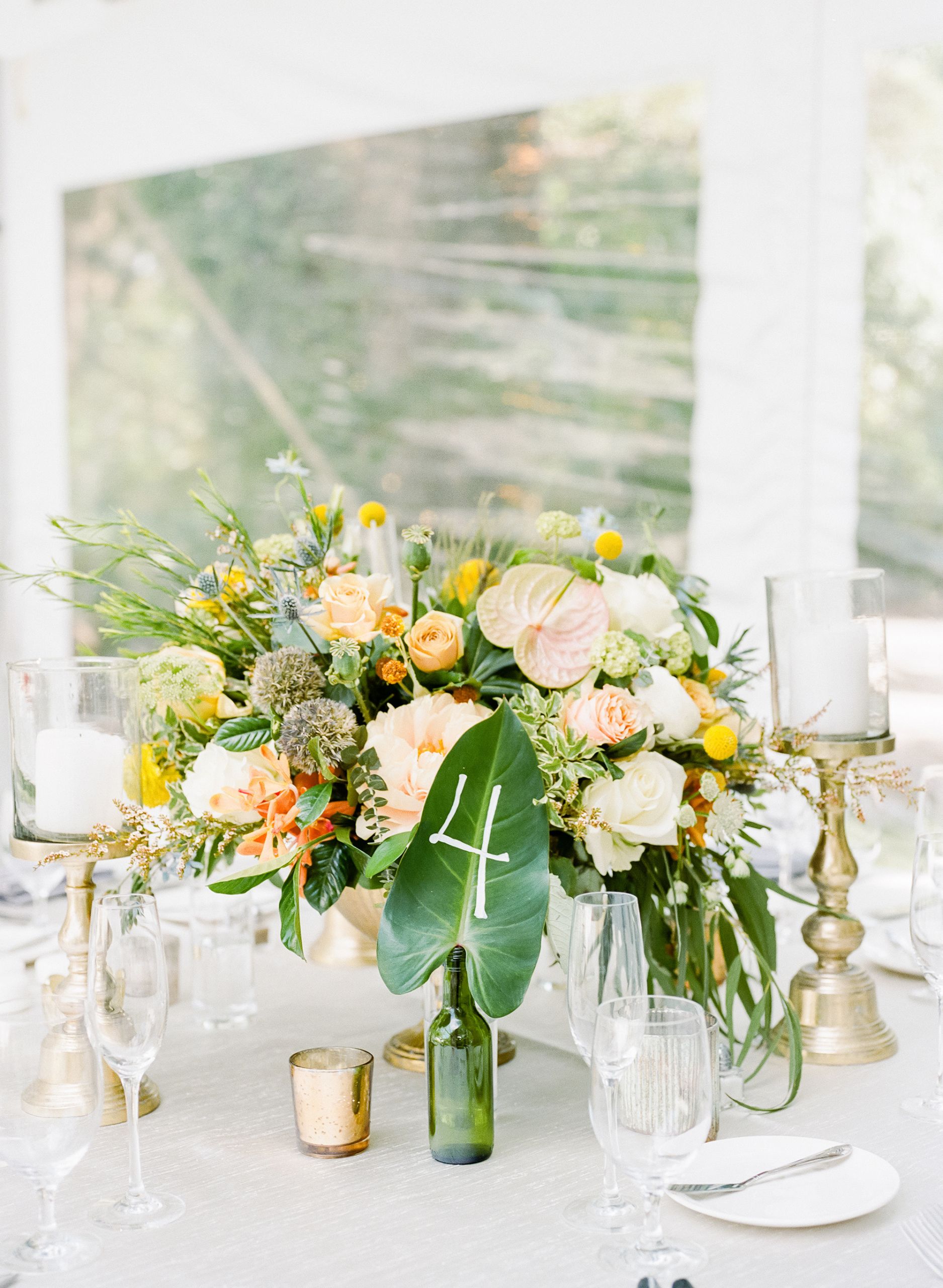 How Much Should Wedding Flowers Cost
 How Much Should We Really Plan to Spend on Each Wedding