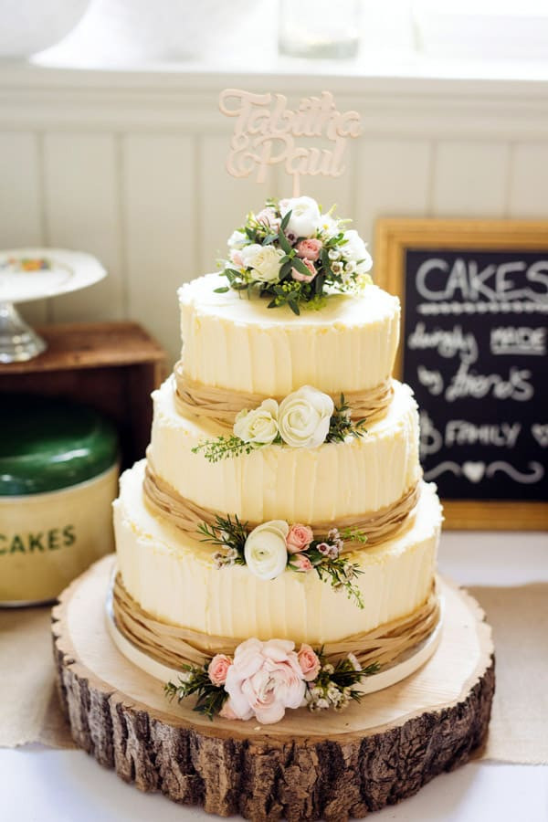 How To Decorate Wedding Cakes
 17 Wedding Cake Decorating Ideas Perfect for Rustic