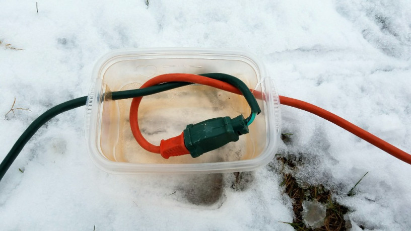 How To Protect Outdoor Extension Cord From Rain DIY
 How to Make a Simple Weatherproof Extension Cord Junction