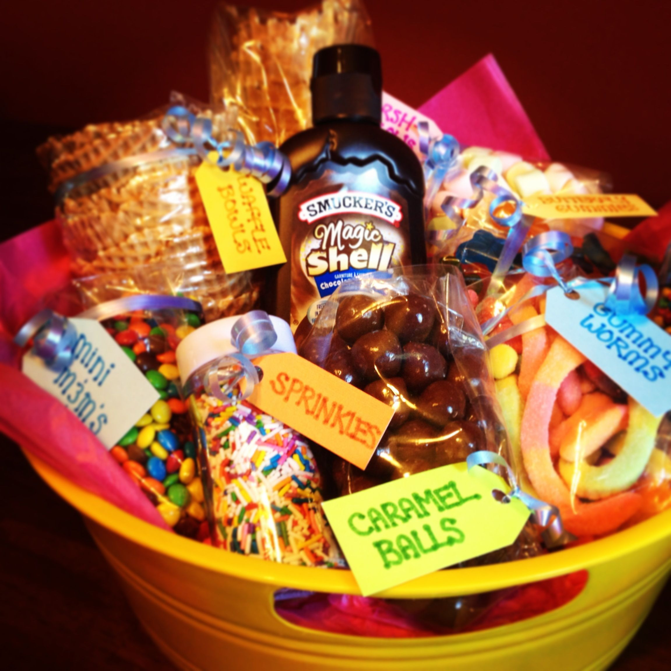 Ice Cream Gift Basket Ideas
 DIY ‘Make Your Own’ Ice Cream Sundae Kit