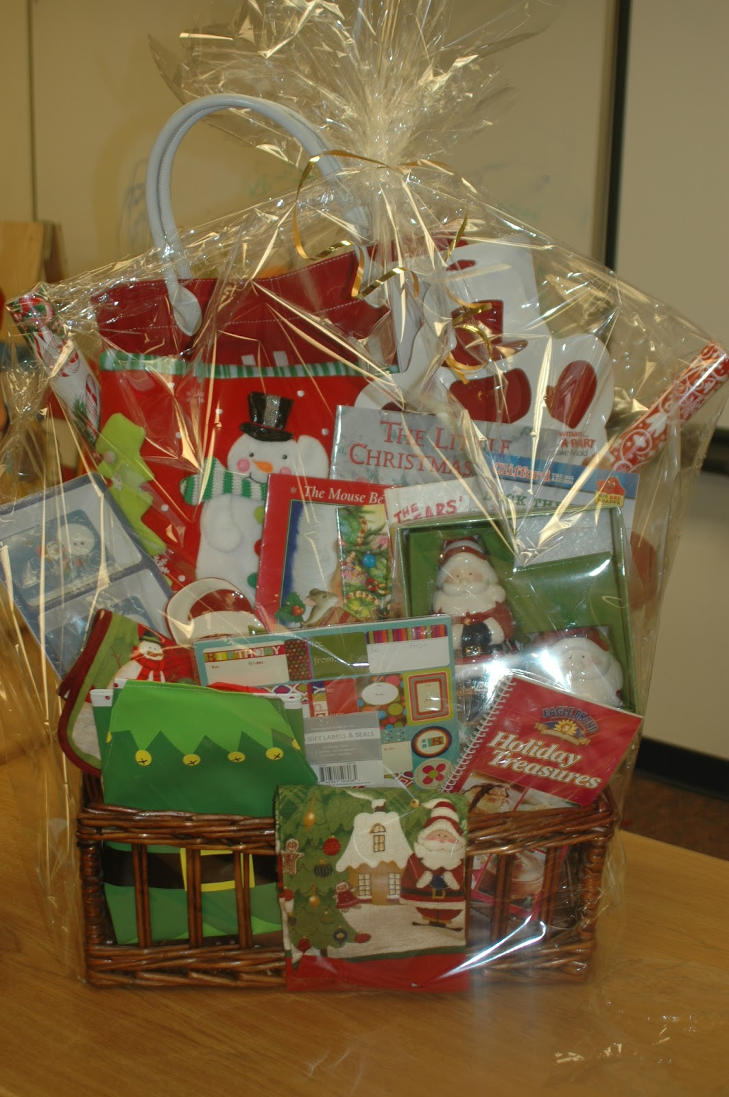 Ideas For Gift Baskets To Raffle
 Gift Basket Ideas For Raffle