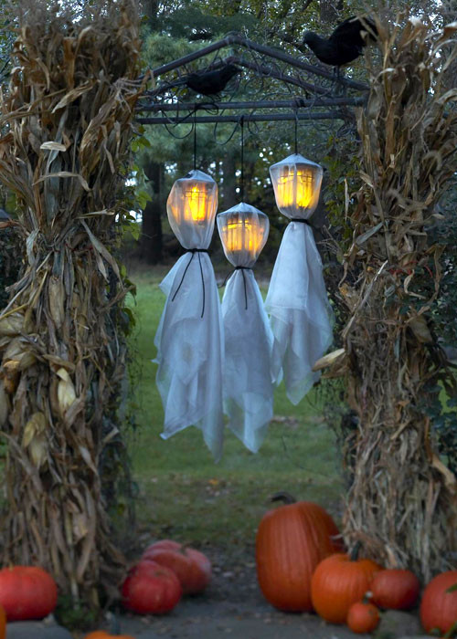 Ideas For Halloween Party In Backyard
 60 Awesome Outdoor Halloween Party Ideas DigsDigs