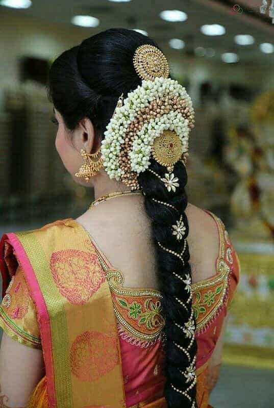 Indian Hairstyles For Long Hair For Wedding
 15 Popular South Indian Bridal Hairstyles for Engagement