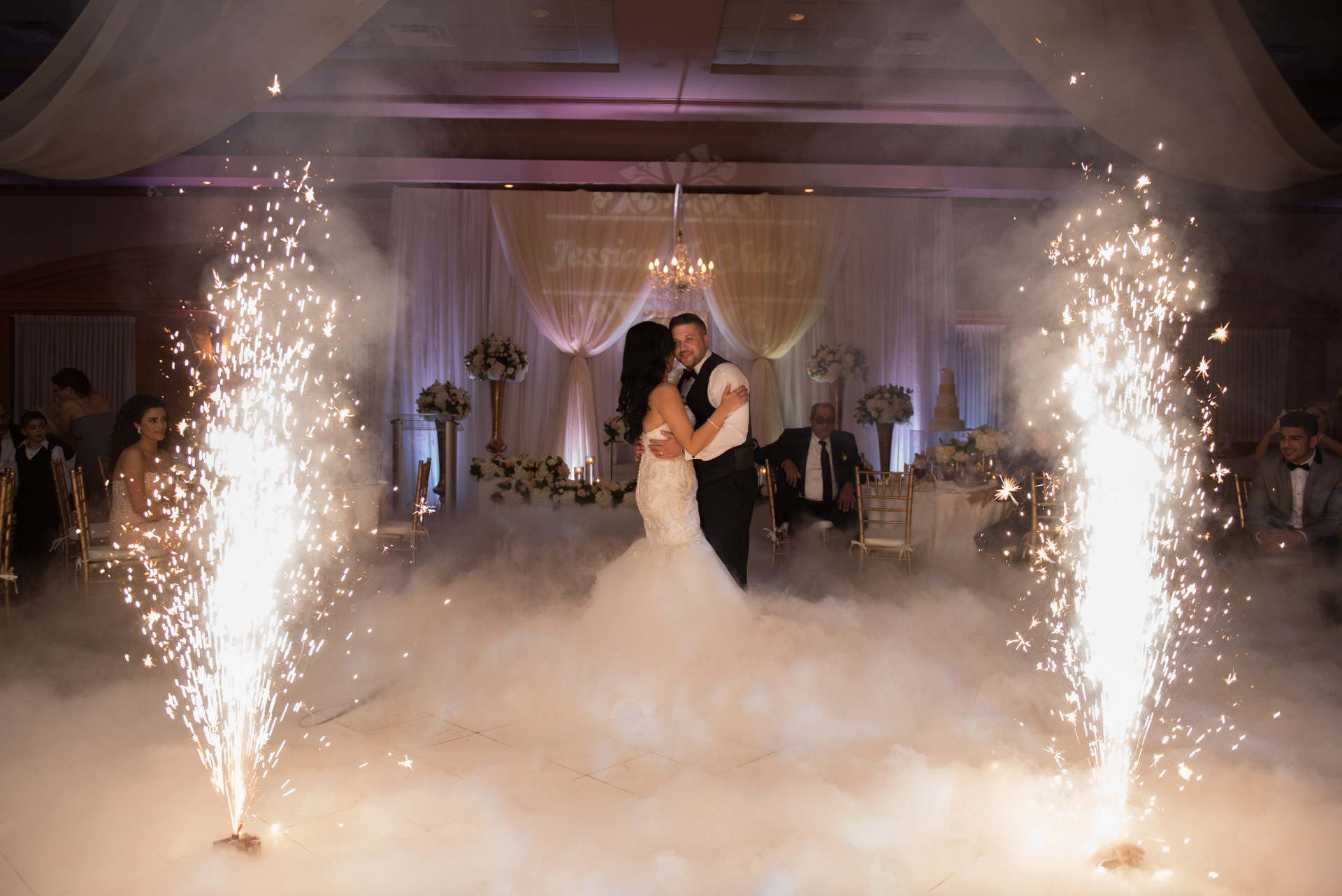 Indoor Sparklers For Wedding
 Sparklers Indoor Pyrotechnics SAFE INDOORS