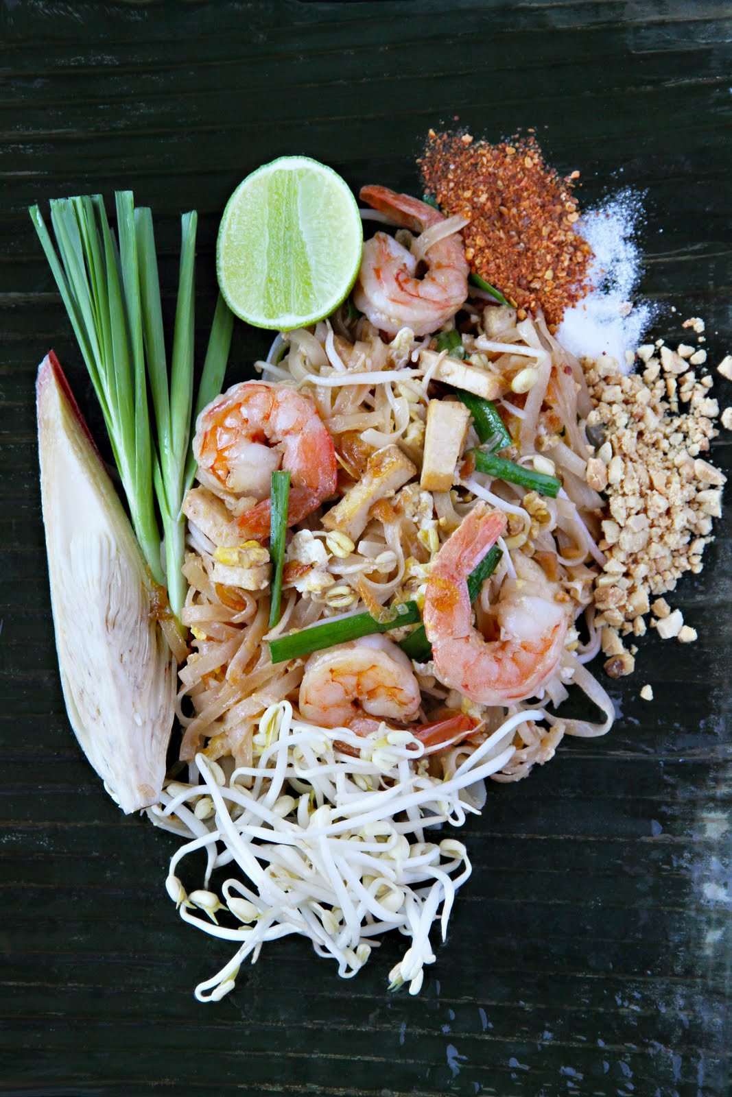 Ingredients In Pad Thai
 Pad Thai Recipe ผัดไทย Part Five Making Pad Thai