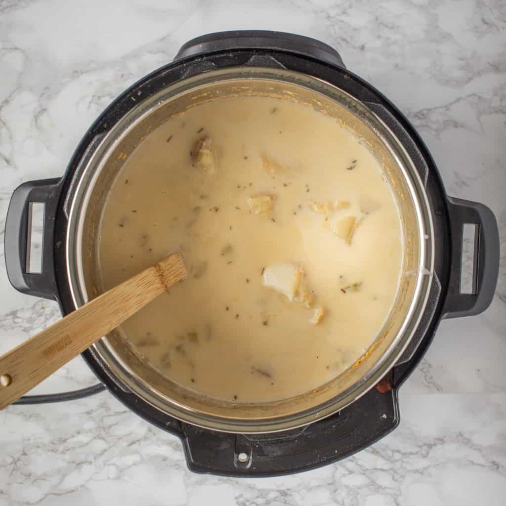 Instant Pot Fish Chowder
 Instant Pot Fish Chowder