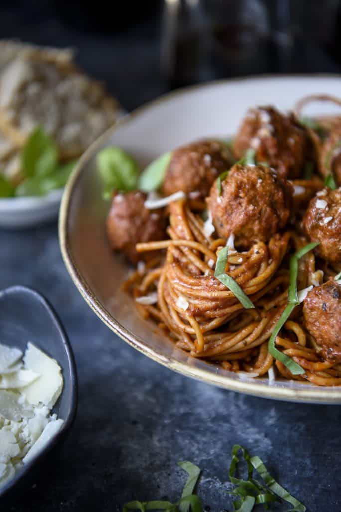 Instant Pot Spaghetti And Meatballs
 30 Minute Instant Pot Spaghetti and Meatballs • The Crumby