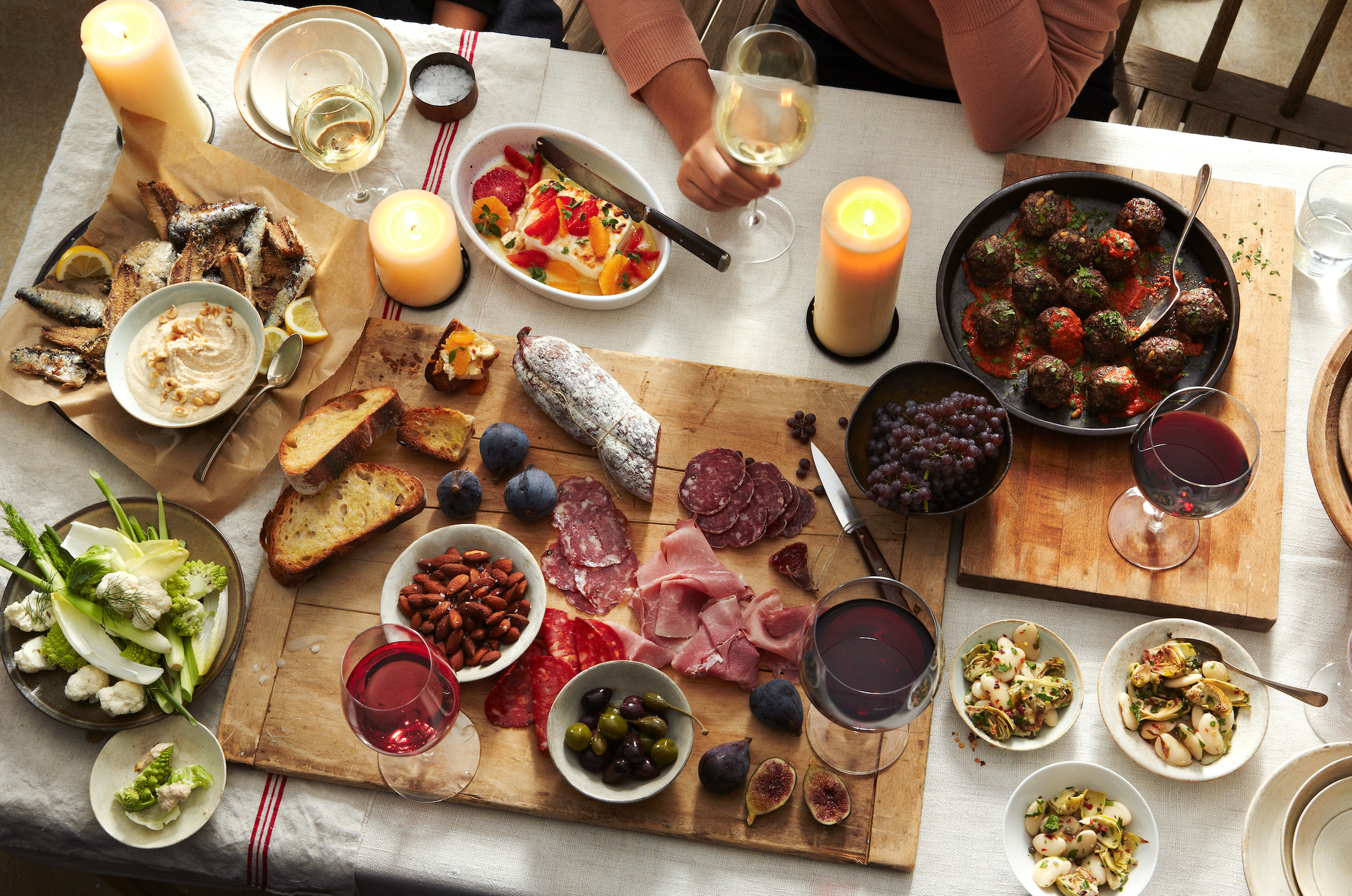 Italian Dinner Party Menu
 How to Host an Instagram Worthy Italian Dinner Party