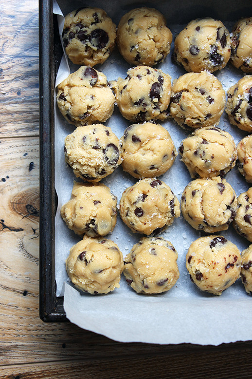 Jacques Torres Chocolate Chip Cookies
 Legendary Jacques Torres Chocolate Chip Cookies Dinner