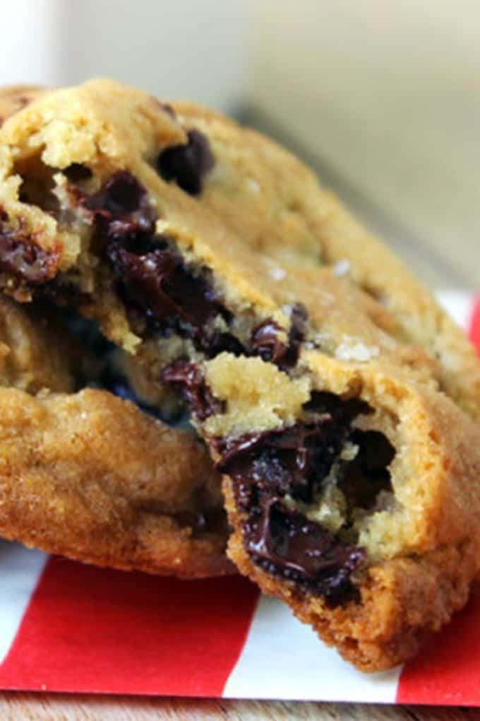 Jacques Torres Chocolate Chip Cookies
 Legendary Jacques Torres Chocolate Chip Cookies Dinner