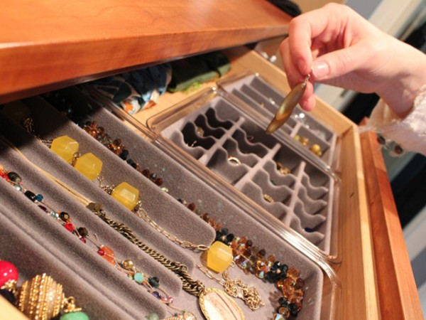 Jewelry Drawer Organizer DIY
 Jewelry Drawer Organizer Trays Stackable Trays by Neatnix