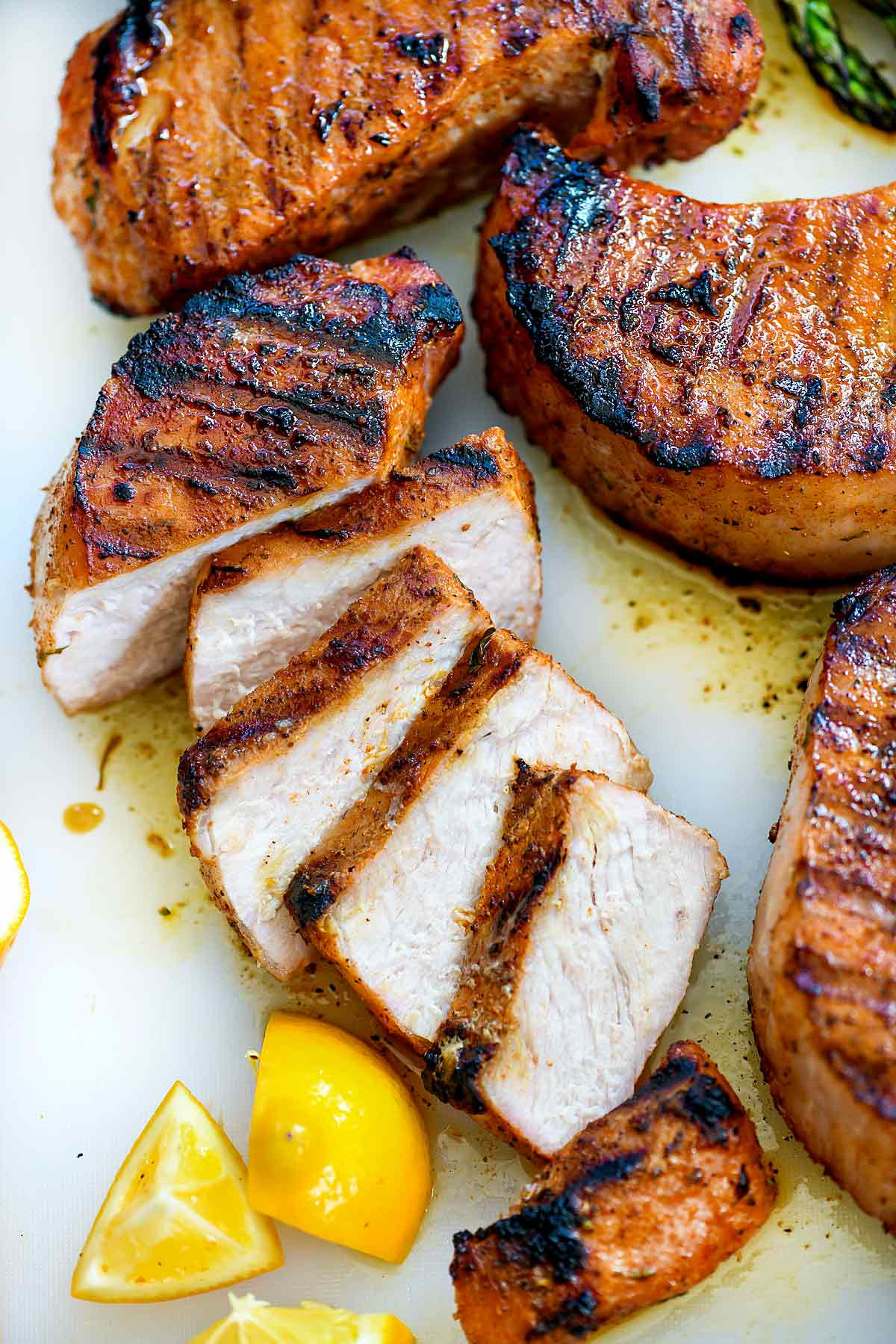 Juicy Grilled Pork Chops
 The Best Juicy Grilled Pork Chops