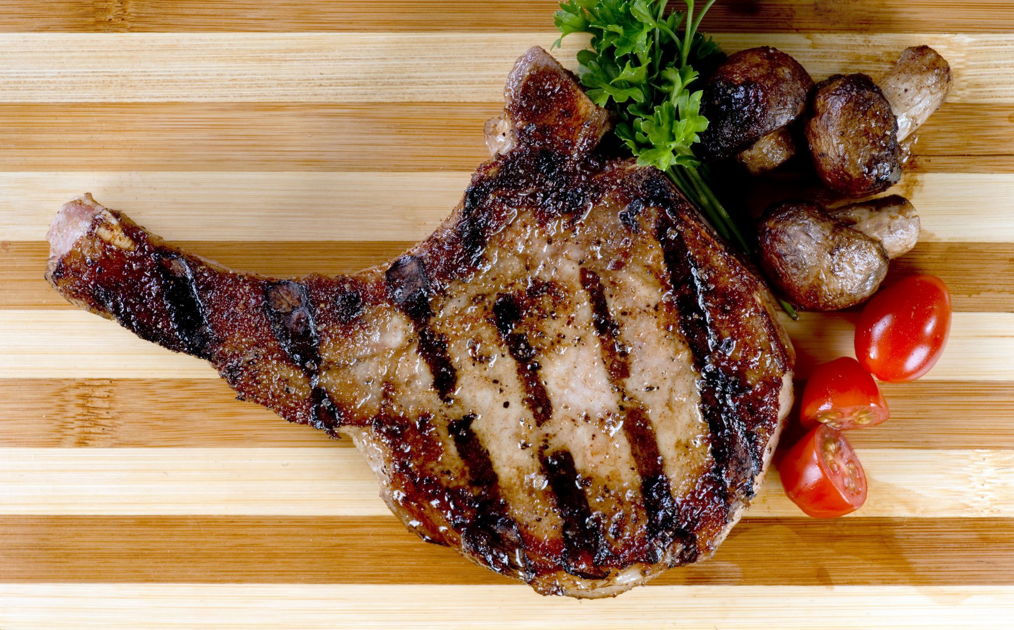 Juicy Grilled Pork Chops
 The Secret to Juicy Grilled Pork Chops Every Time