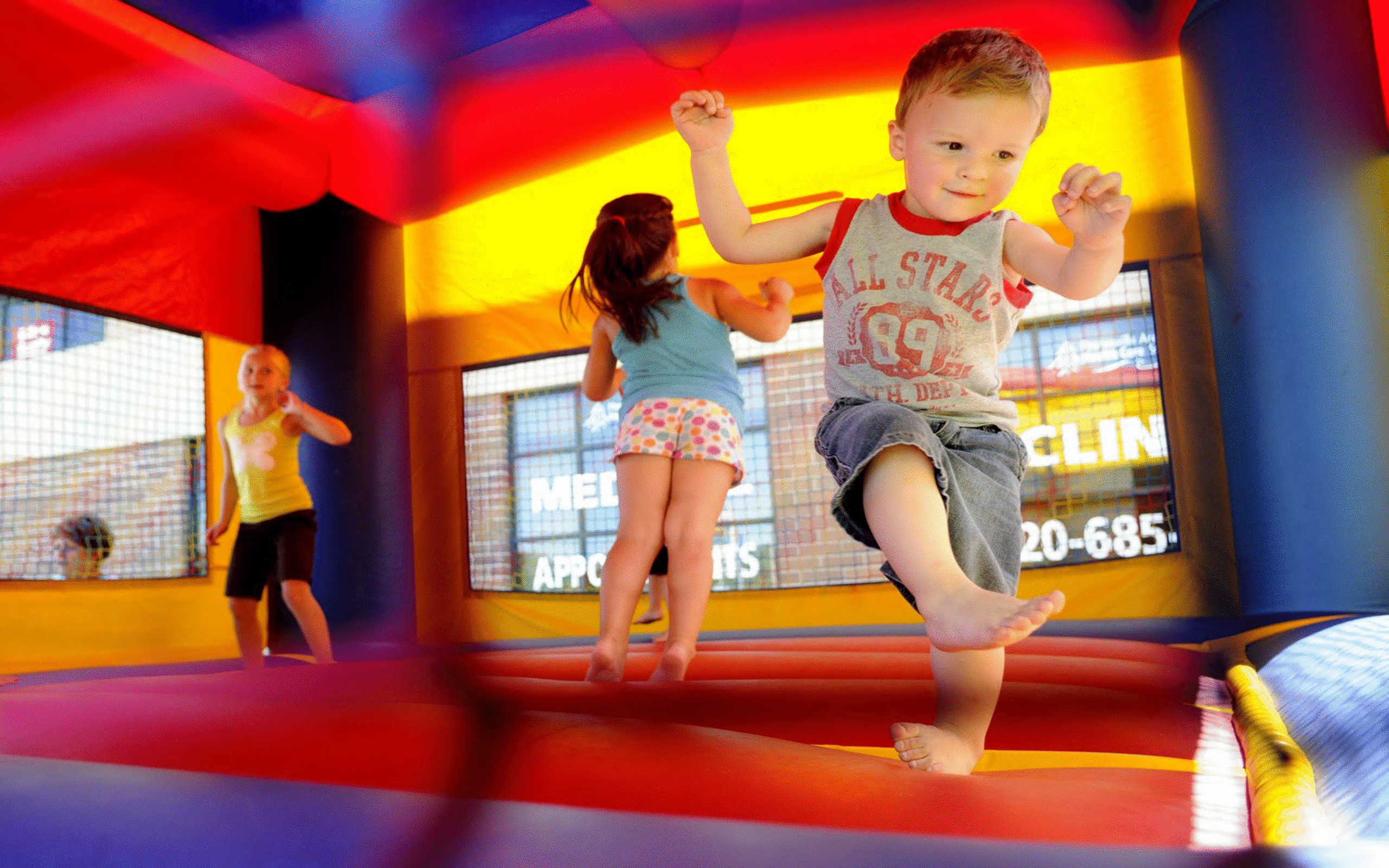 Jumper For Kids Party
 Kids Jump Inc Naperville IL