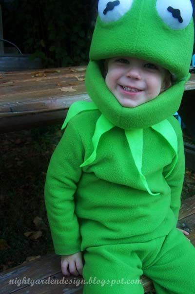 Kermit Costume DIY
 How to Make Your Own Kermit the Frog Costume All