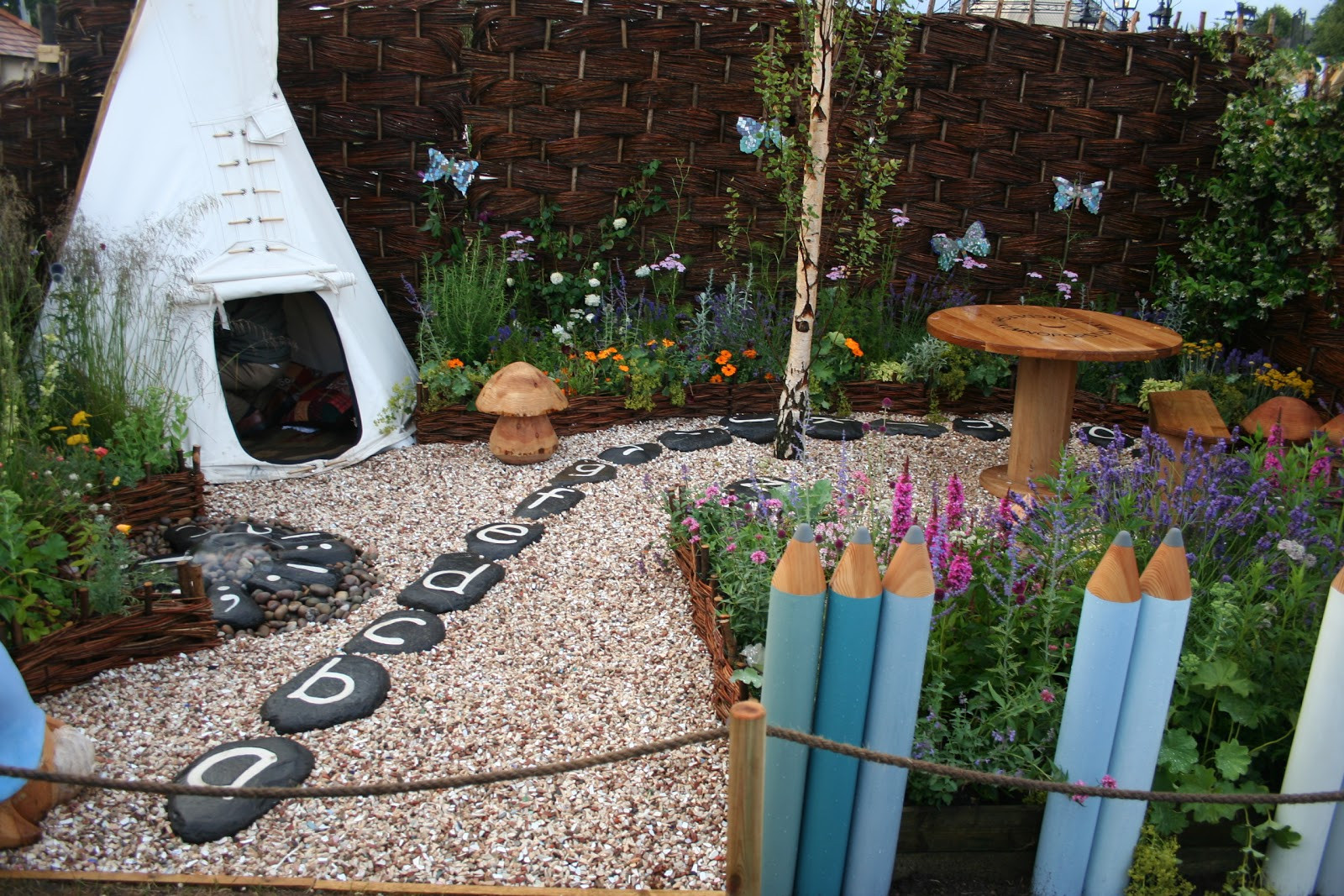 Kid Friendly Backyard Ideas
 Out2play in the garden Opportunity to Design a Garden for