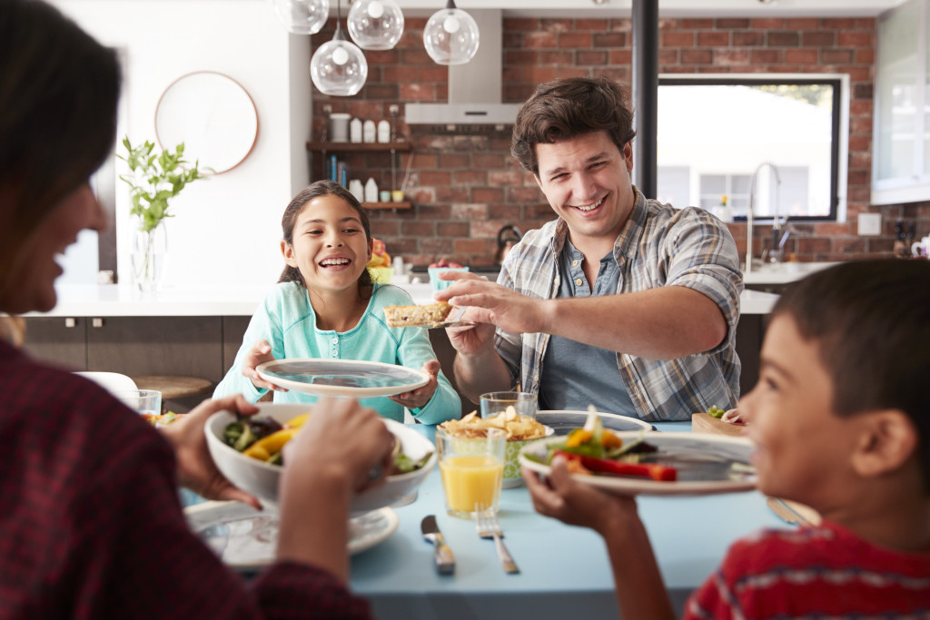 Kids Dinner Table
 Family Dinner Conversation Starters for Kids