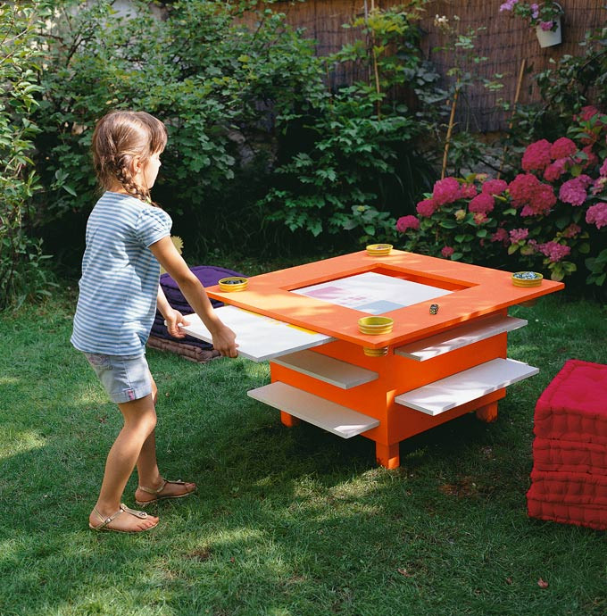 Kids Outside Table
 20 Cool DIY Play Tables For A Kids Room