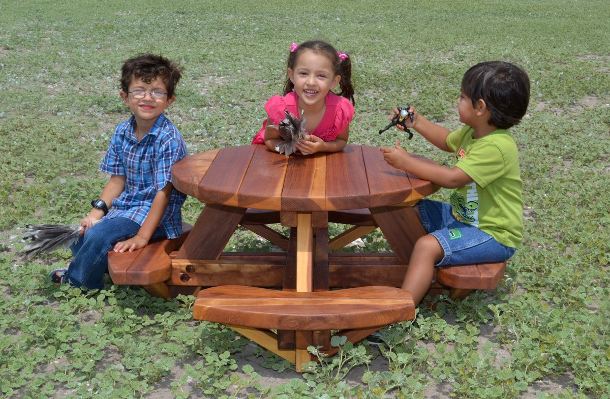Kids Outside Table
 Round Wooden Picnic Table Kit for Toddlers