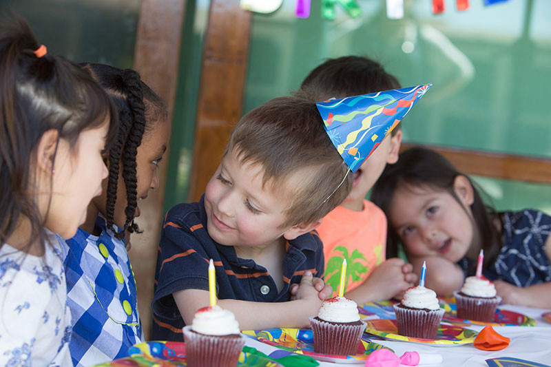 Kids Party Blog
 Children s Birthday Party Etiquette Is It Ok to Bring