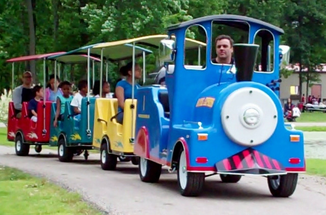 Kids Party Trains
 Trackless Trains