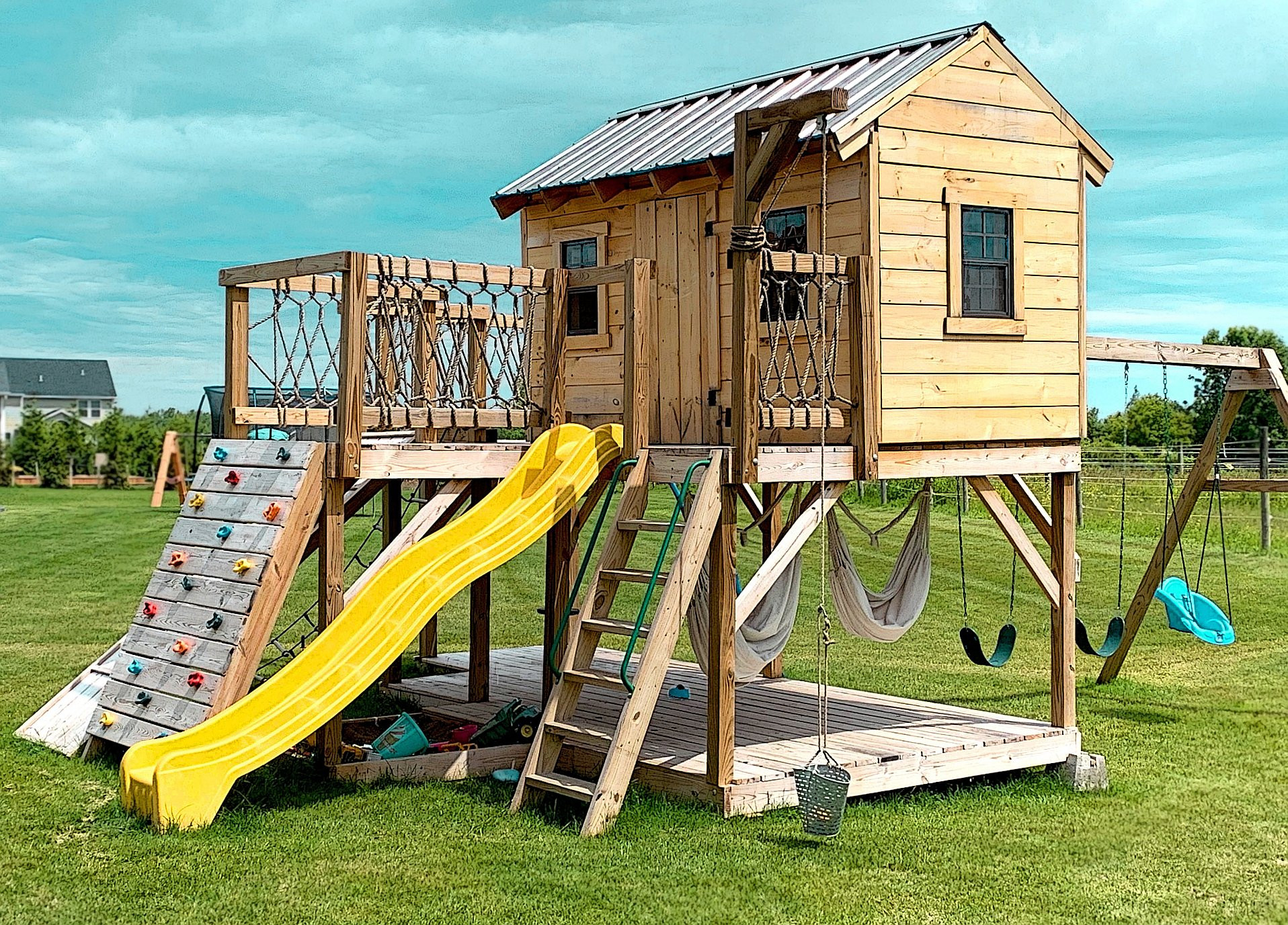 Kids Play House Swing Set
 Playground Playhouse Plans for Kids