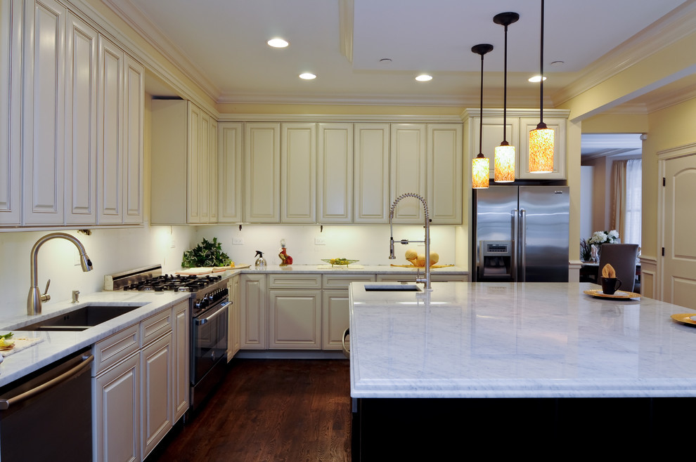 Kitchen Cabinet Light
 Kitchen Inspiration Under Cabinet Lighting