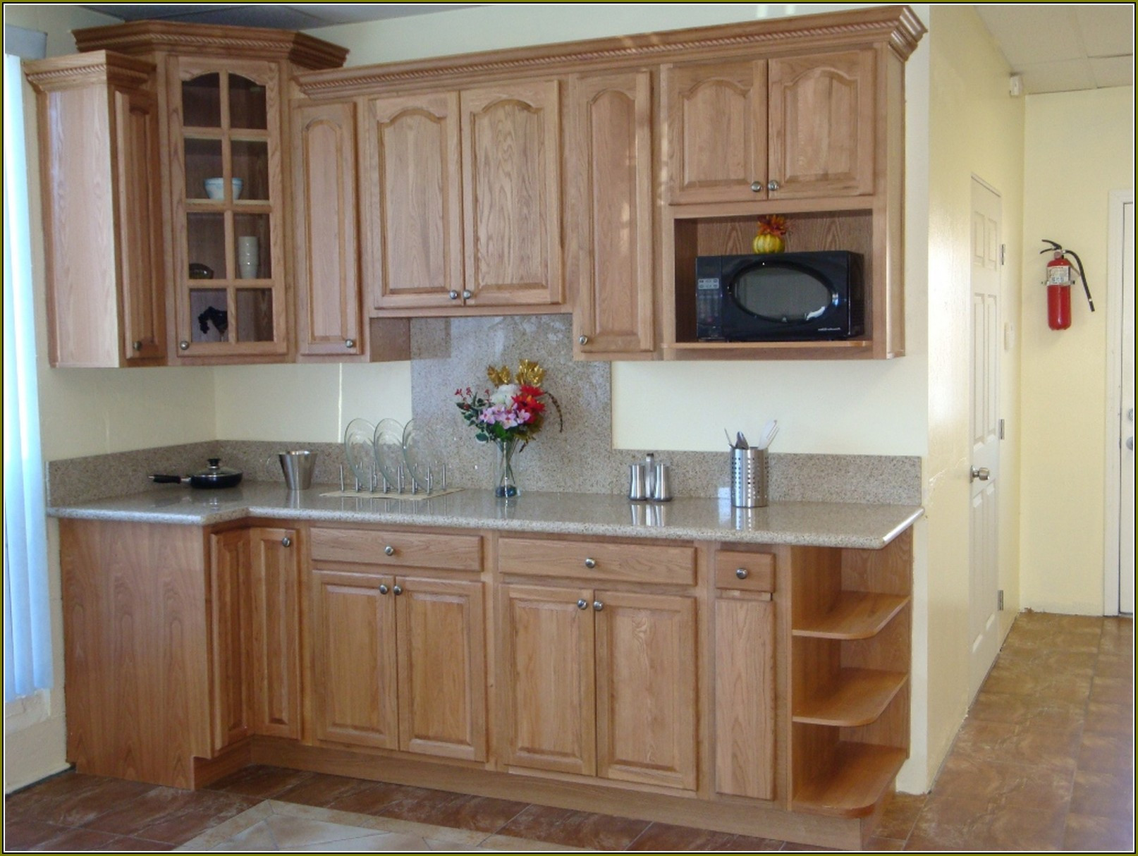 Kitchen Cabinets Lowes
 Lowes Kitchen Cabinets Clearance Image to u