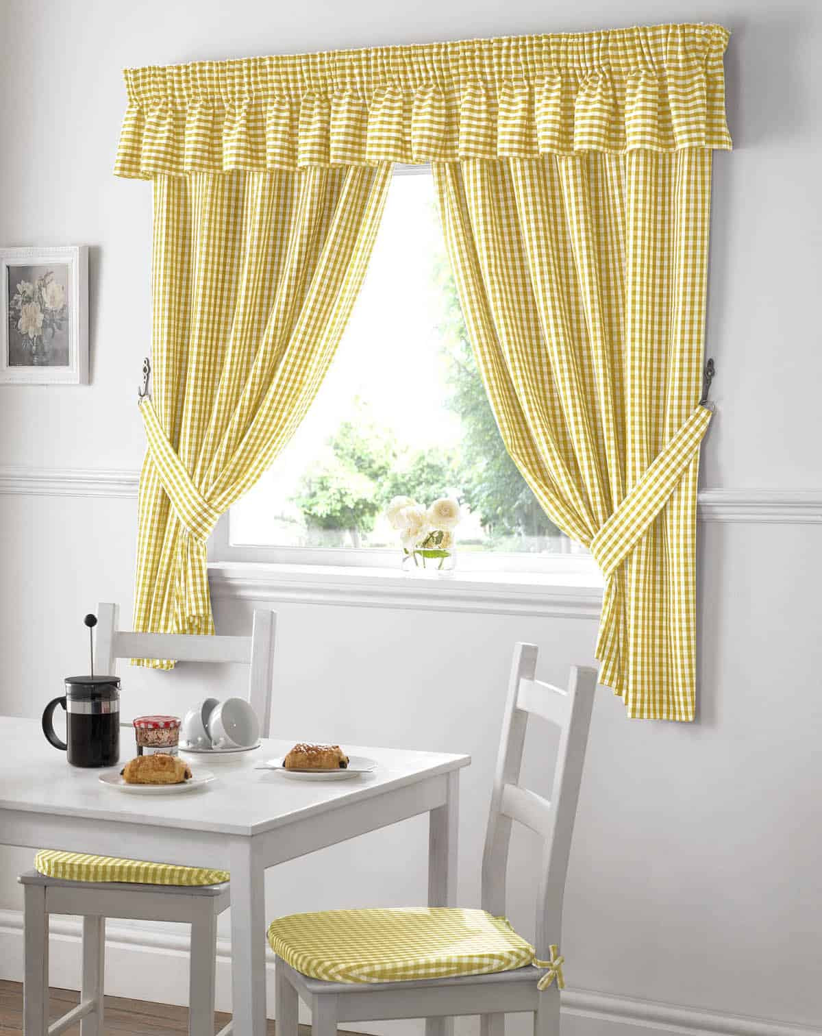 Kitchen Curtains Images
 Selection of Kitchen Curtains for Modern Home Decoration