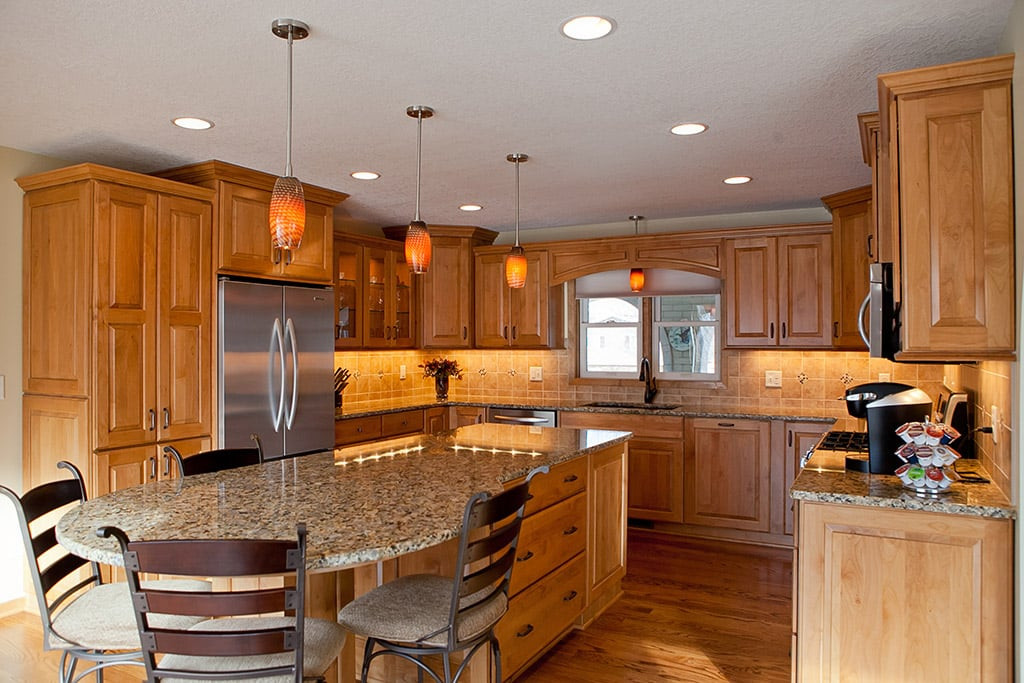 Kitchen Remodeling Tips
 10 Best Ideas to Remodel your Kitchen on a Bud