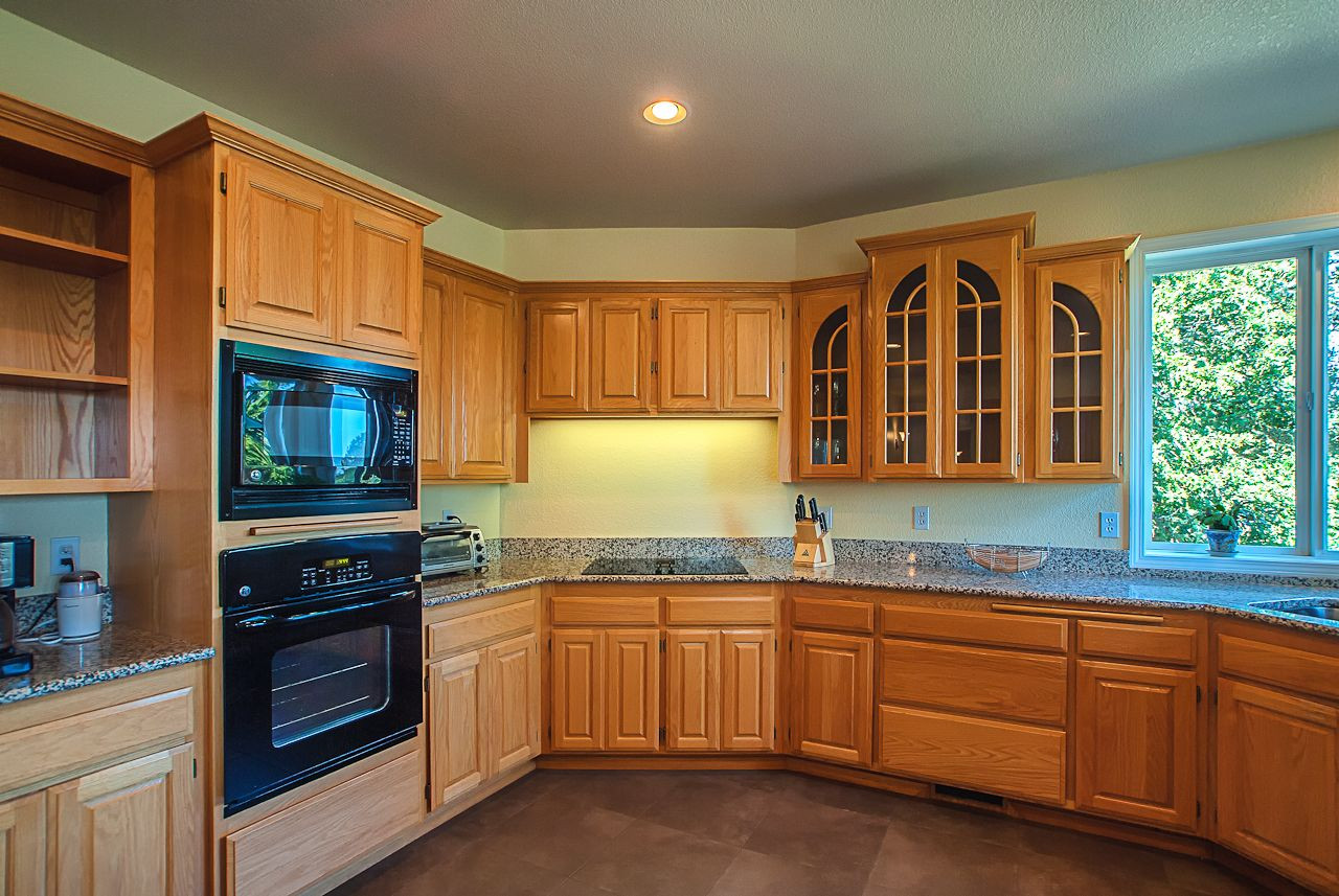 Kitchen Remodels With Oak Cabinets
 Tired of oak cabinets in your kitchen