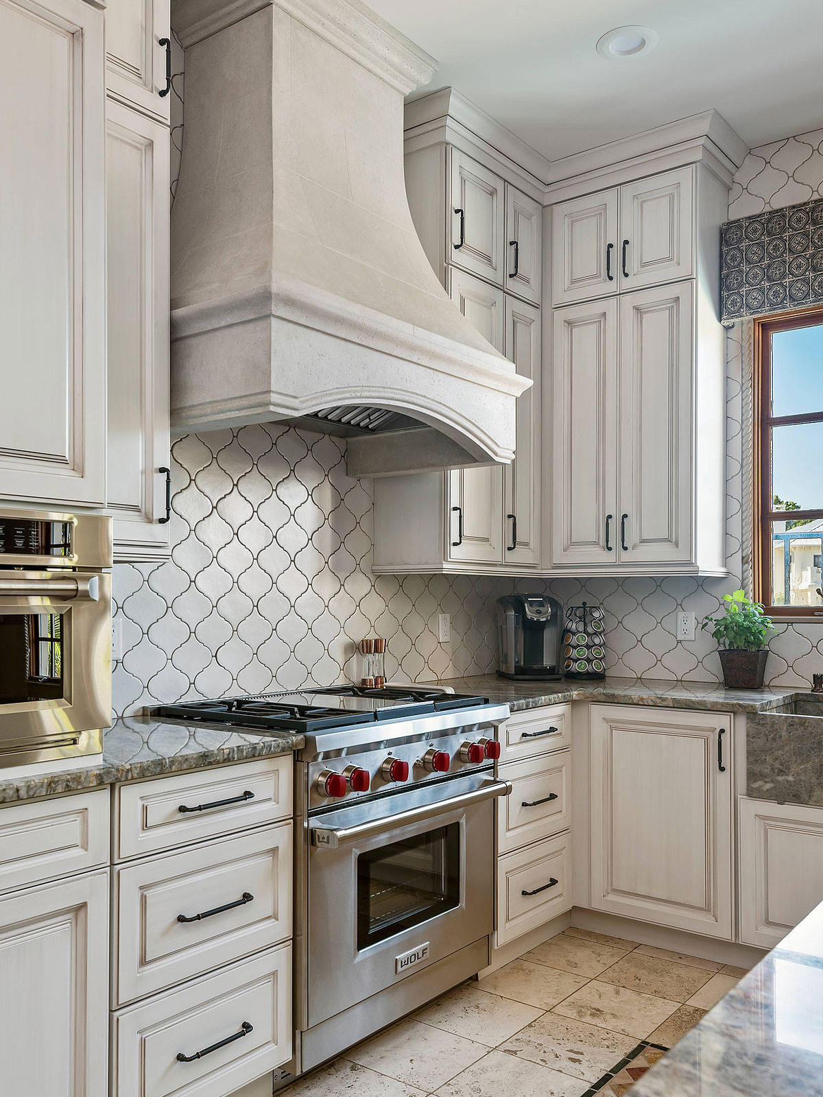 Kitchen Tiles Images
 White Glazed Porcelain Arabesque Backsplash Tile