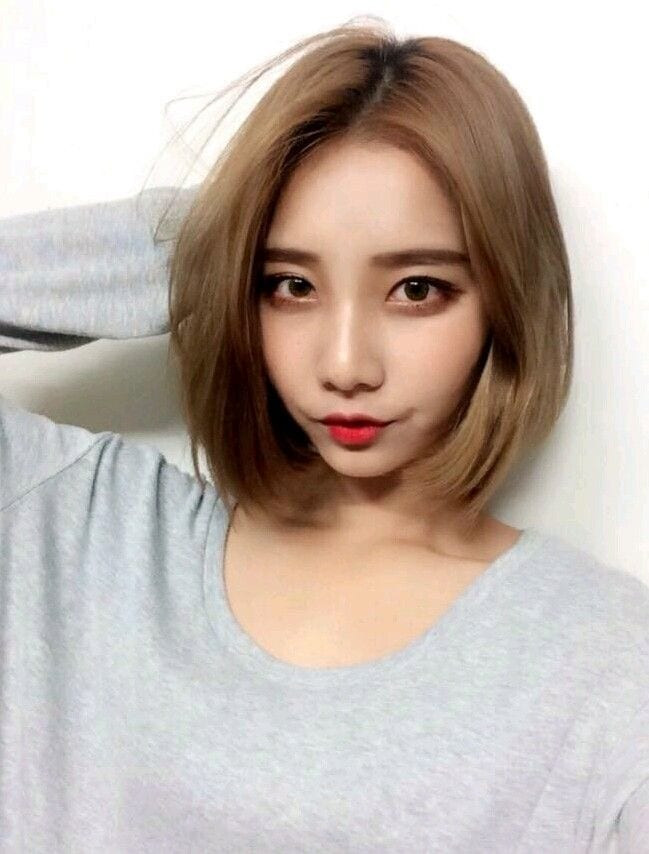Korean Haircuts Female
 Skinny Girl Hairstyles 25 Best Hairstyles for Petite Women