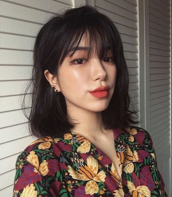Korean Haircuts Female
 Newest Short Korean Hairstyles For Women and Girls 2018