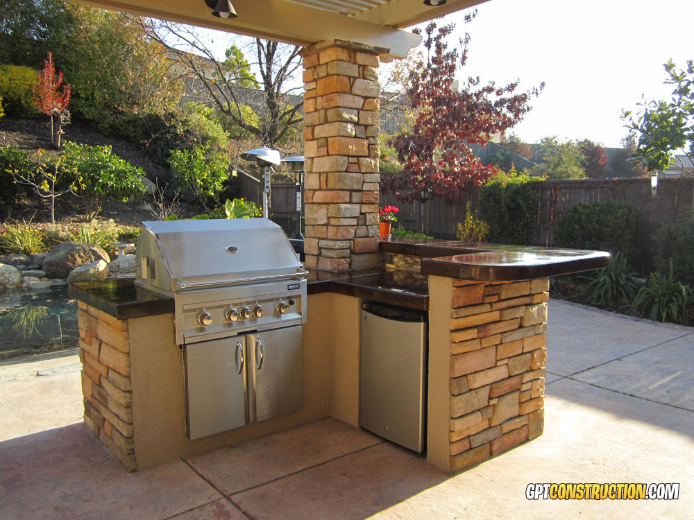 L Shaped Outdoor Kitchen
 LF L Shaped Granite Bay Outdoor Kitchen 916 204 1223GPT