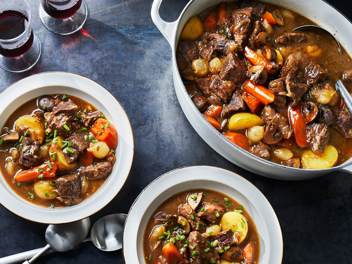 Lamb Stew Dutch Oven
 Dutch Oven Classic Beef Stew